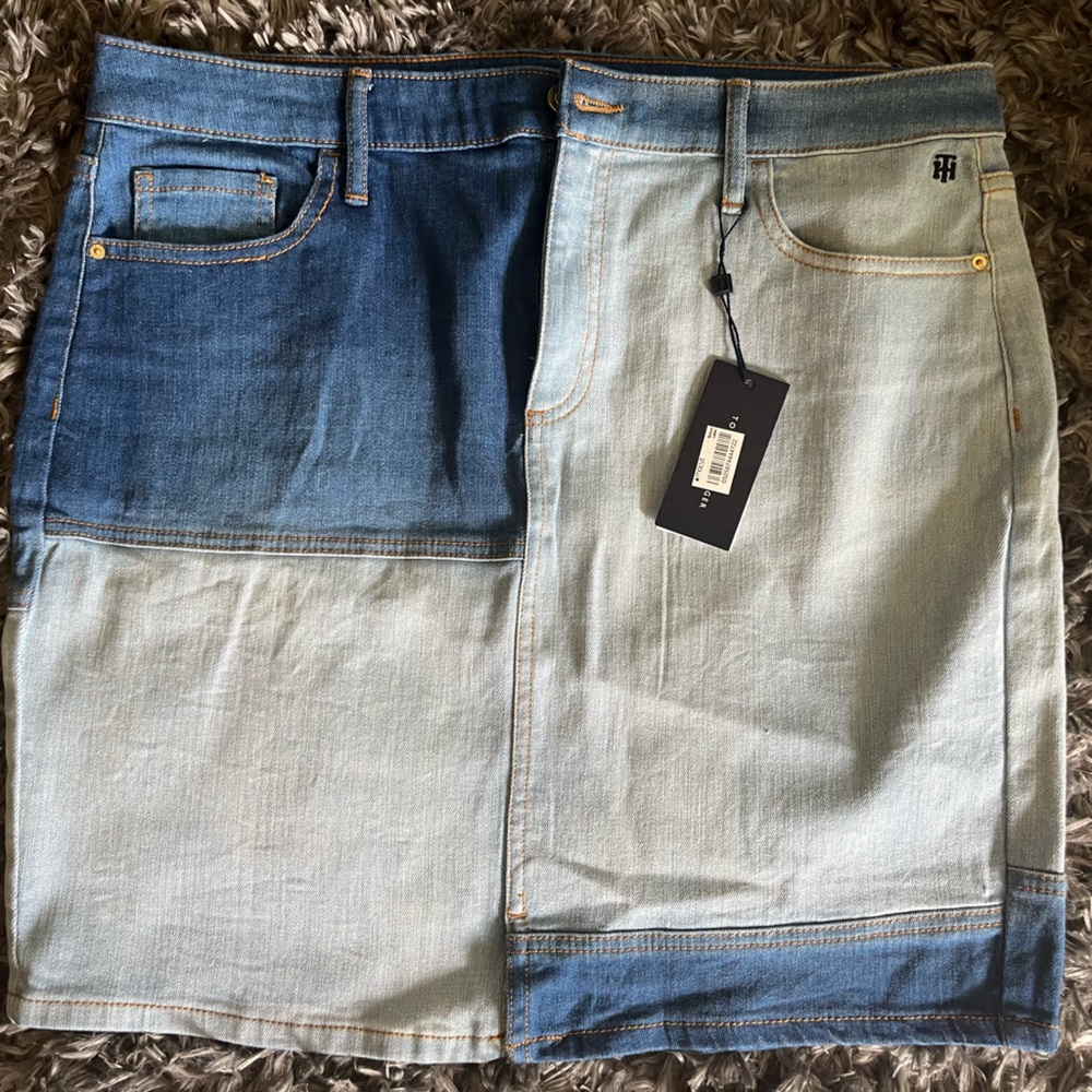 Denim skirt
